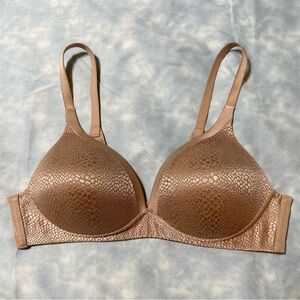 Warners 36B nude wireless padded bra